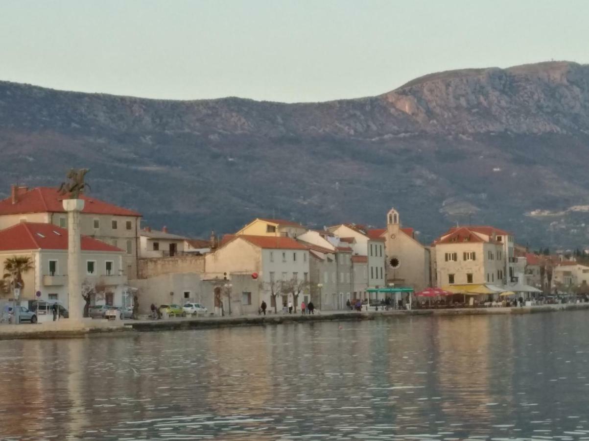 Sedam Bisera Kaštela Exteriör bild
