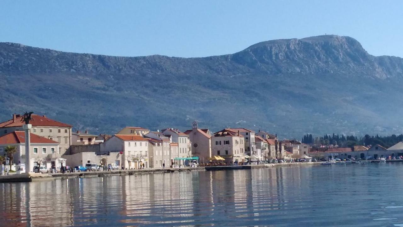 Sedam Bisera Kaštela Exteriör bild