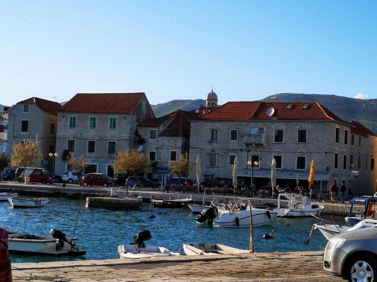 Sedam Bisera Kaštela Exteriör bild